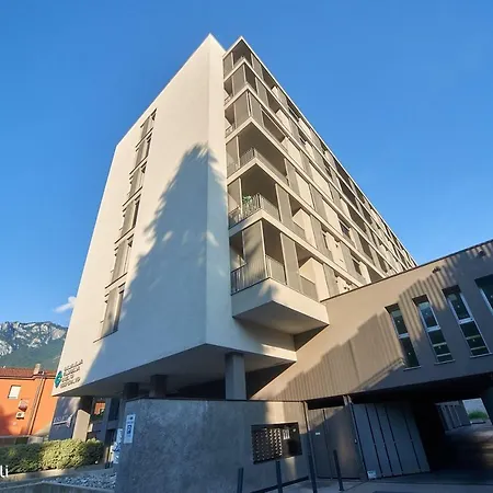 Le Luci 2018 Nyaraló Lecco